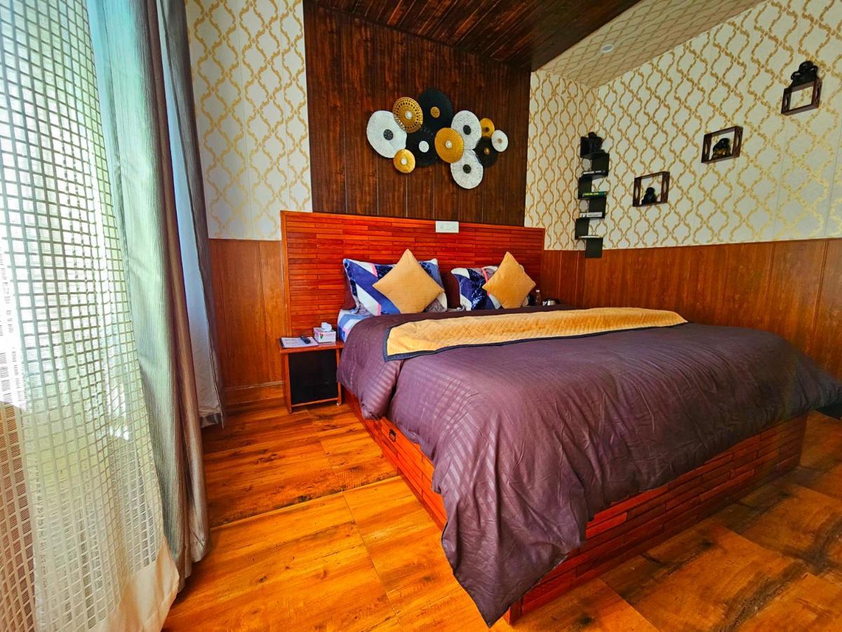 The Tulip Bir Hotel Exterior photo